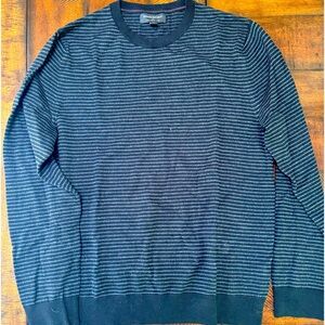 Banana Republic crew neck sweater